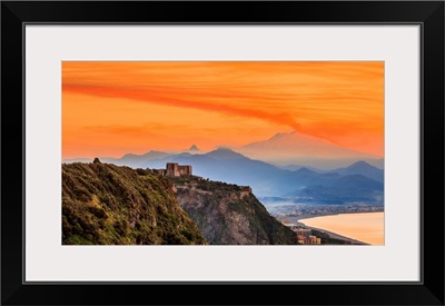 Italy, Sicily, Castle Overlooking Ponente Beach With Monti Nebrodi And Mount Etna