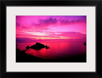 Italy, Sicily, Taormina, Bella Island at dawn