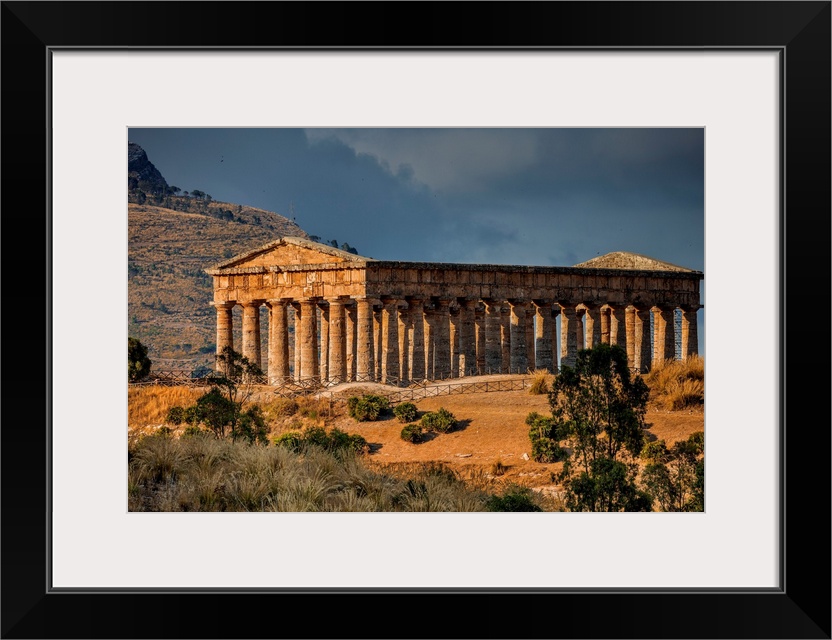 Italy, Sicily, Trapani district, Segesta, Temple of Segesta, Temple.