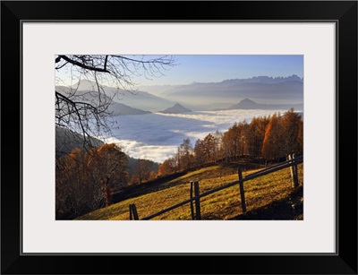 Italy, Trentino-Alto Adige, Val Sugana, View towards Monte Bondone