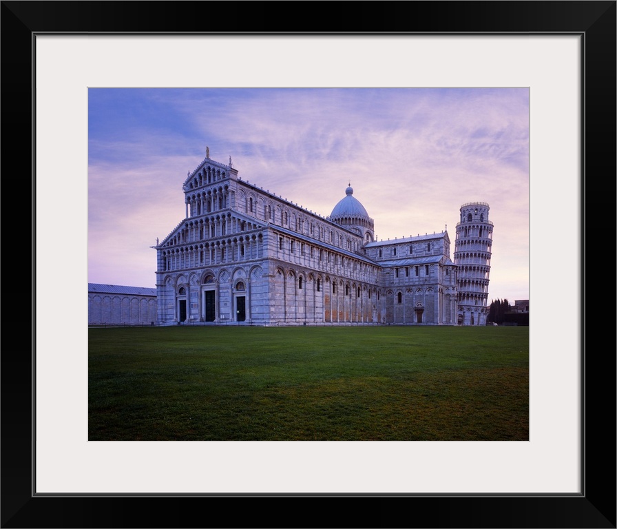 Italy, Tuscany, Pisa, Campo dei Miracoli, cathedral and the leaning tower