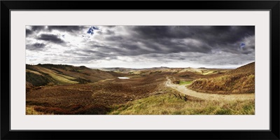 Italy, Tuscany, Siena, Crete Senesi, typical hills near Siena