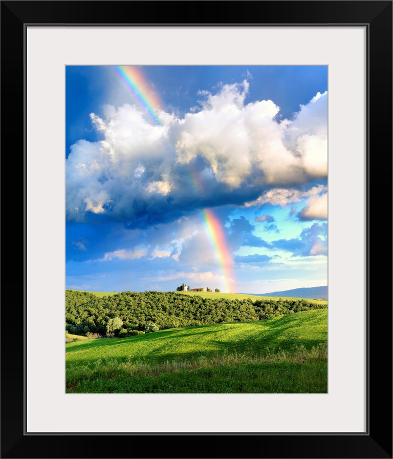 Italy, Tuscany, Siena district, Orcia Valley, San Quirico d'Orcia, Vitaleta chapel.