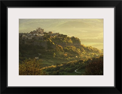 Italy, Umbria, Terni district, Orvieto, Cathedral and the surrounding area at sunrise