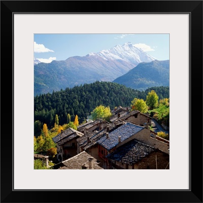 Italy, Valle d'Aosta, The village, rooftops