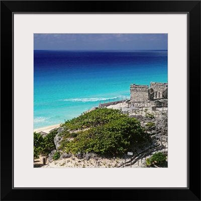 Mexico,, Mayan temple on the coast