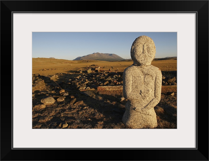 Mongolia, Bayan-olgiy, Altai Tavan Bogd National Park, balbal (Turkic stone statue)