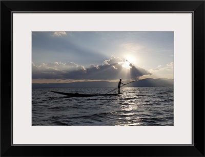 Myanmar, Shan, Nyaungshwe, Fisherman on Lake Inle