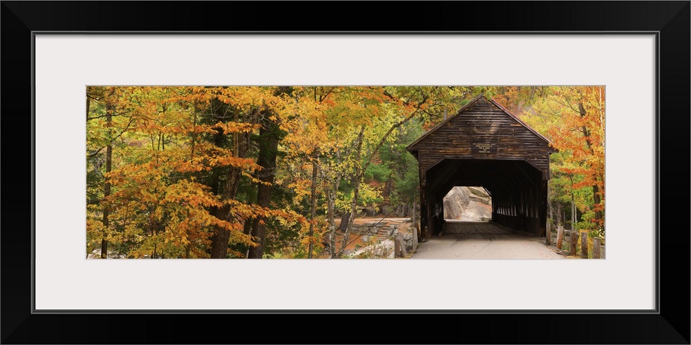 New Hampshire, Albany, Kancamagus Highway, The Albany covered bridge