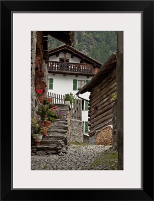 Switzerland, Graubunden, Barns and houses in Bondo, a Bregaglia Swiss Valley town