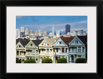 USA, California, San Francisco, The Painted Ladies Victorian houses, Alamo Square