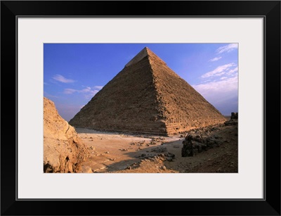 Pyramids of Menkaure, Khafre, and Khufu, Giza, Egypt