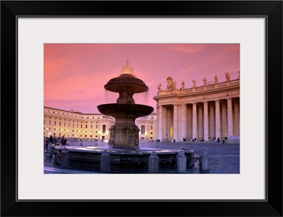 Italy, Rome, Vatican, Saint Peter's Square at sunrise