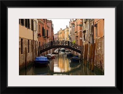 Italy, Venice, Scenic view of bridge above canal