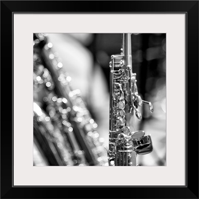 Soprano Saxophone with single reed mouthpiece and flared bell