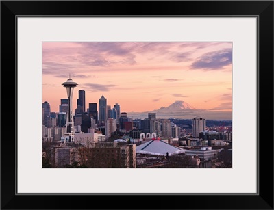 Sunset view of downtown Seattle and Mount Rainier in distance