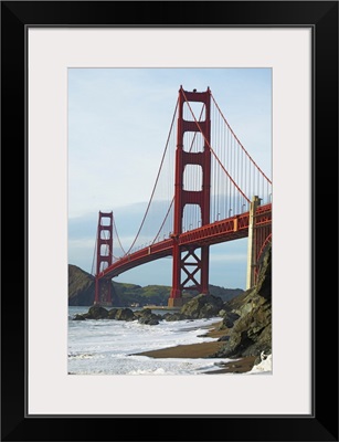 USA, California, San Francisco, Golden Gate Bridge and Baker Beach
