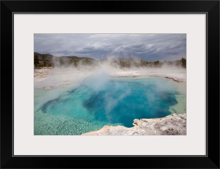 Yellowstone National Park - Biscuit Basin - Sapphire Pool