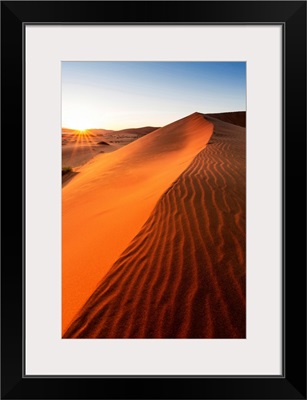 Africa, Namibia, Namib Desert, Sossusvlei, Big daddy dune at sunrise