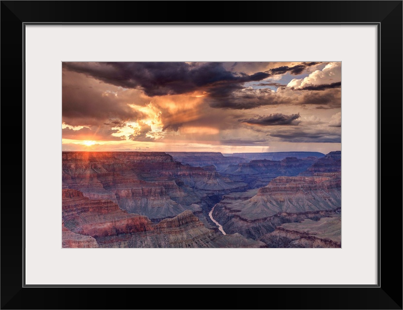 USA, Arizona, Grand Canyon National Park (South Rim), Colorado River from Mohave Point