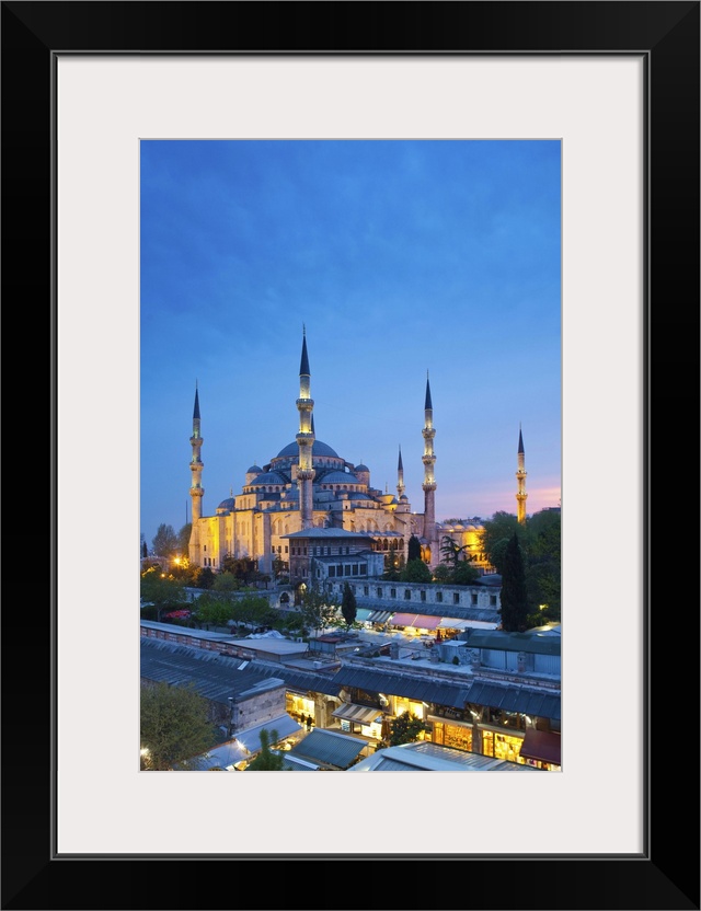 Blue Mosque (Sultan Ahmet Camii), Sultanahmet, Istanbul, Turkey