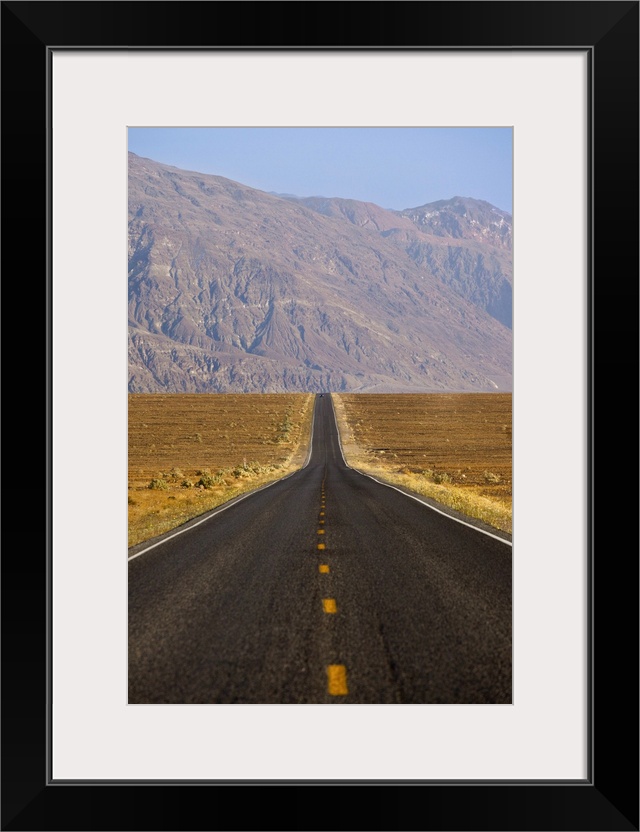 USA, California, Death Valley National Park, Badwater Road landscape, late afternoon