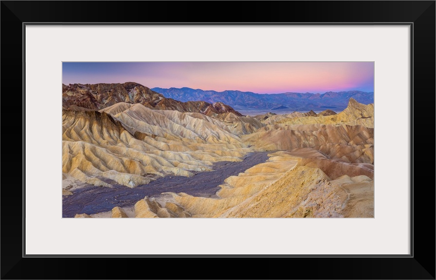 USA, California, Death Valley National Park, Zabriskie Point.