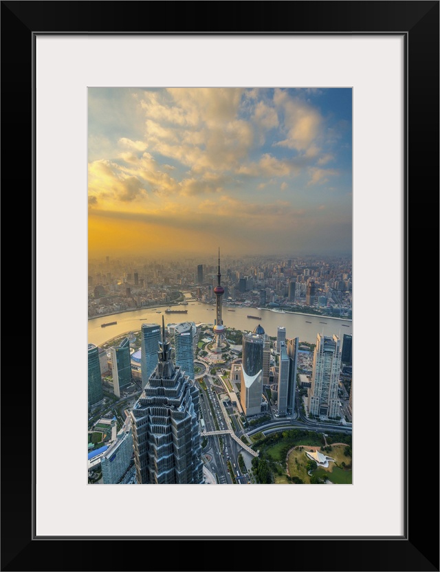 China, Shanghai, View over Pudong Financial District, Huangpu River beyond