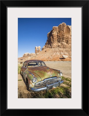 Classic 50's Car, Twin Rocks, Cow Canyon Trading Post, Bluff, Utah, USA