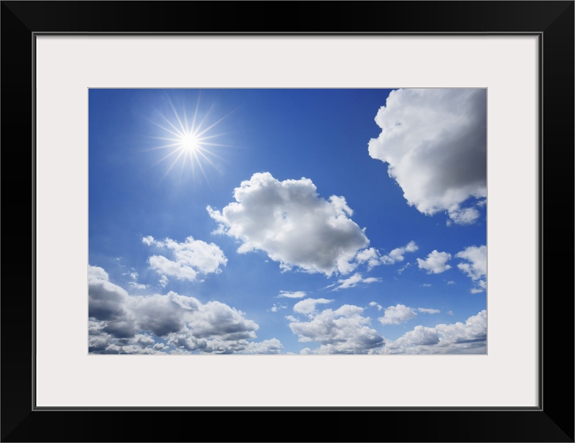 Cloud impression with sun. Germany, Bavaria, Upper Bavaria, Freising, Giggenhausen. Bavaria, Western Europe, Germany.