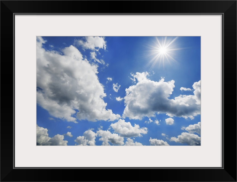 Cumulonimbus cloud and sun. Germany, Bavaria, Upper Bavaria, Freising, Giggenhausen. Bavaria, Western Europe, Germany.