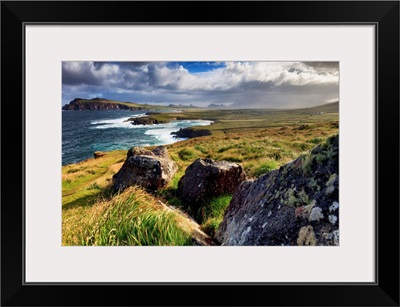 Ireland, Kerry, Dingle, View over Ballyferriter Bay from Clougher Head