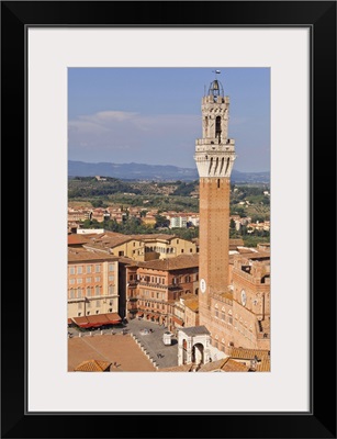 Italy, Tuscany, Siena district, Siena. Town hall and Torre del Mangia