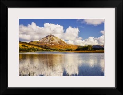 Lough Dunlewey And Mount Errigal, County Donegal, Ulster Region, Ireland, Europe