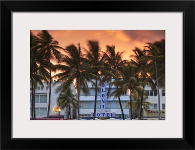 Miami, Miami Beach, South Beach, Art Deco Hotels on Ocean drive