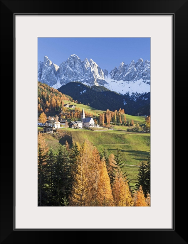 Mountains, Geisler Gruppe/ Geislerspitzen, Dolomites, Trentino-Alto Adige, Italy, Europe