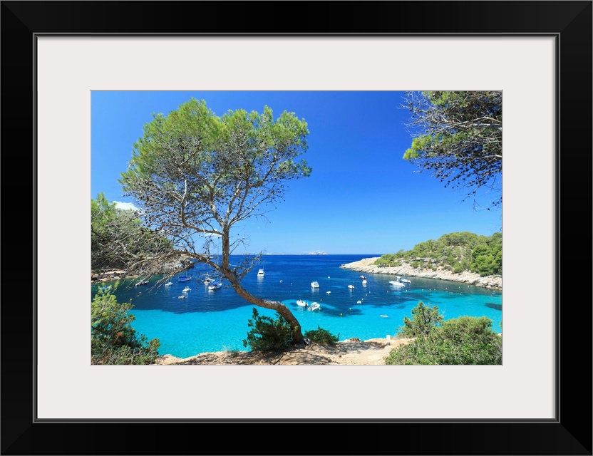 Spain, Balearic Islands, Ibiza, Cala Salada Beach