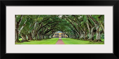 United States, Louisiana, Vacherie. Historic Oak Alley Plantation