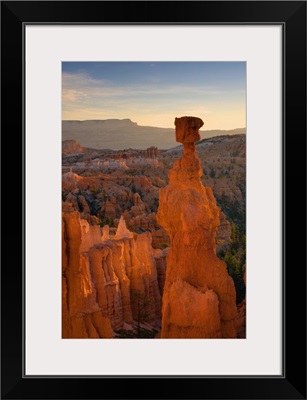 Utah, Bryce Canyon National Park, Thor's Hammer near Sunset Point