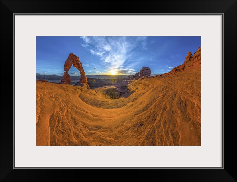 USA, Utah, Moab, Arches National Park, Delicate Arch.