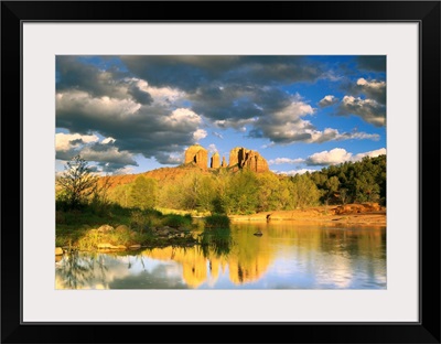 Cathedral Rock reflected in Oak Creek, Red Rock State Park near Sedona, Arizona