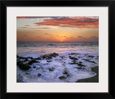 Coast at sunset, Blowing Rocks Beach, Jupiter Island, Florida