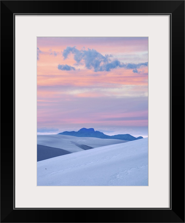 Sand dunes at sunset, White Sands NM, New Mexico