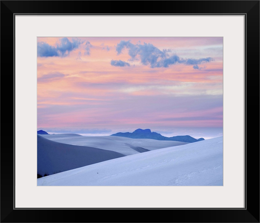 Sand dunes at sunset, White Sands NM, New Mexico