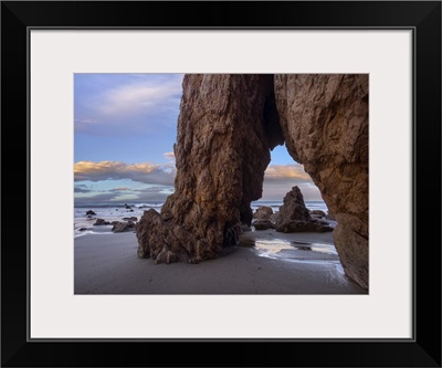 Sea Arch, El Matador State Beach, California