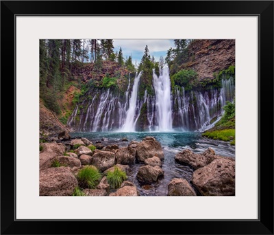 Waterfall, Mcarthur-Burney Falls Memorial State Park, California