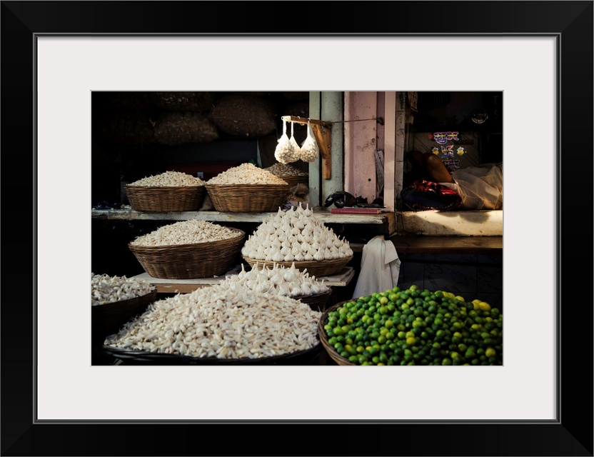 Garlic Market