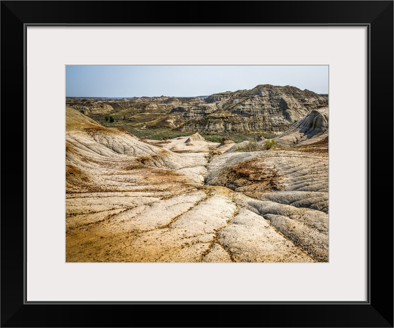 A scenic view of Alberta's Dinosaur Park.