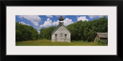 Abandoned house in the countryside, Parkers Prairie, Otter Tail County, Minnesota