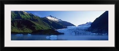 Alaska, Juneau, Mendenhall Glacier, morning